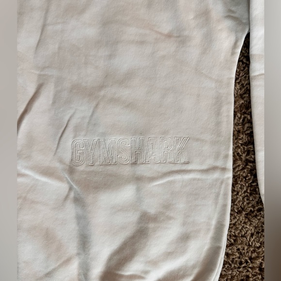White Oversized Gymshark Crewneck - Picture 2 of 5